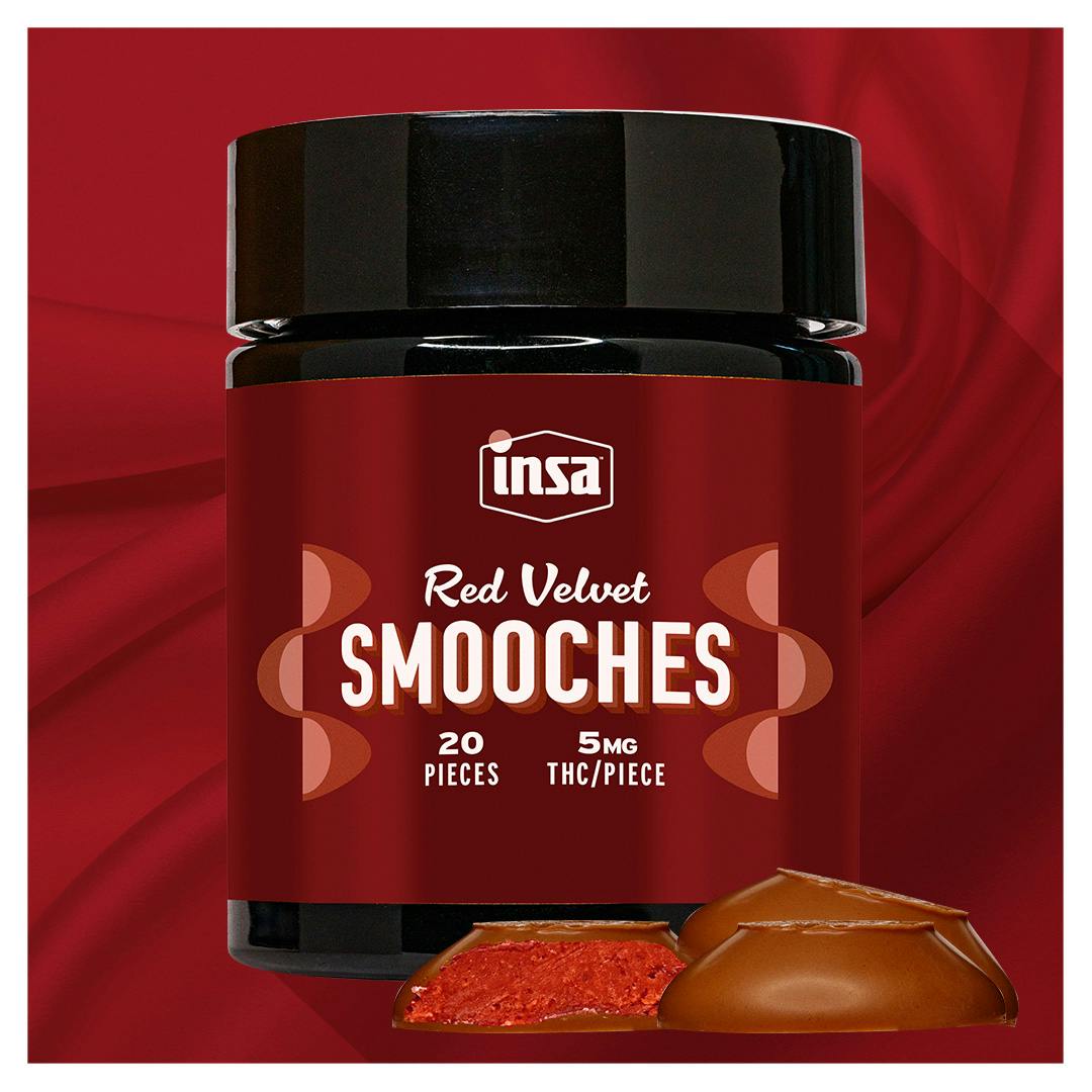 red velvet vape juice Chocolates - Smooches in Easthampton, MA Color:Cyan Orange MT 35000 TURBO Top Flum Pebble Vape