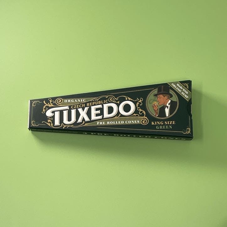 Tuxedo King Size Green Cone 3pk
