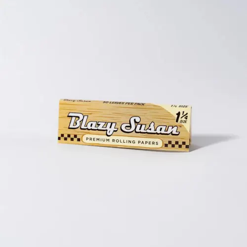 BLAZY SUSAN | UNBLEACHED PREMIUM ROLLING PAPERS | 1 1/4-active